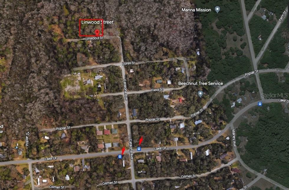 MOON LAKE ESTATES - Land