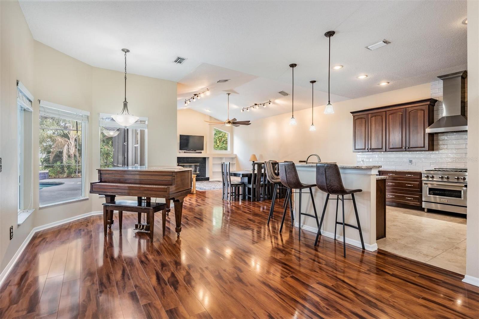 6411 BARTON ROAD