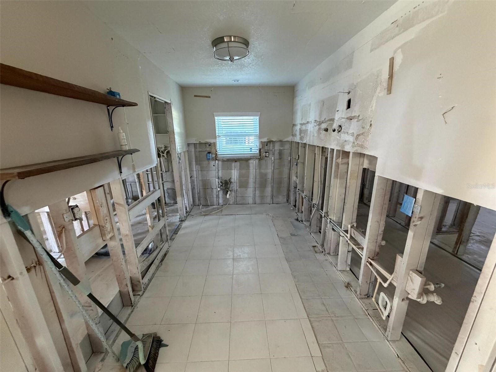 SHOREACRES CENTER - Residential