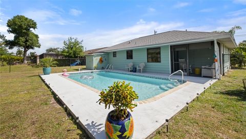 A home in PORT CHARLOTTE