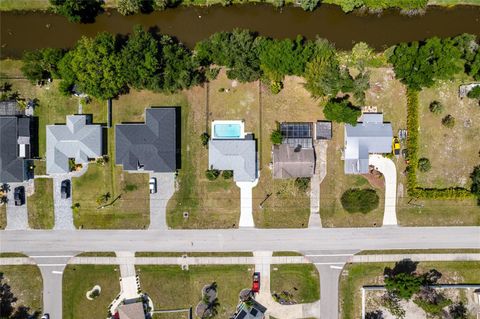 A home in PORT CHARLOTTE