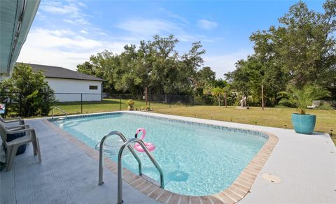 A home in PORT CHARLOTTE