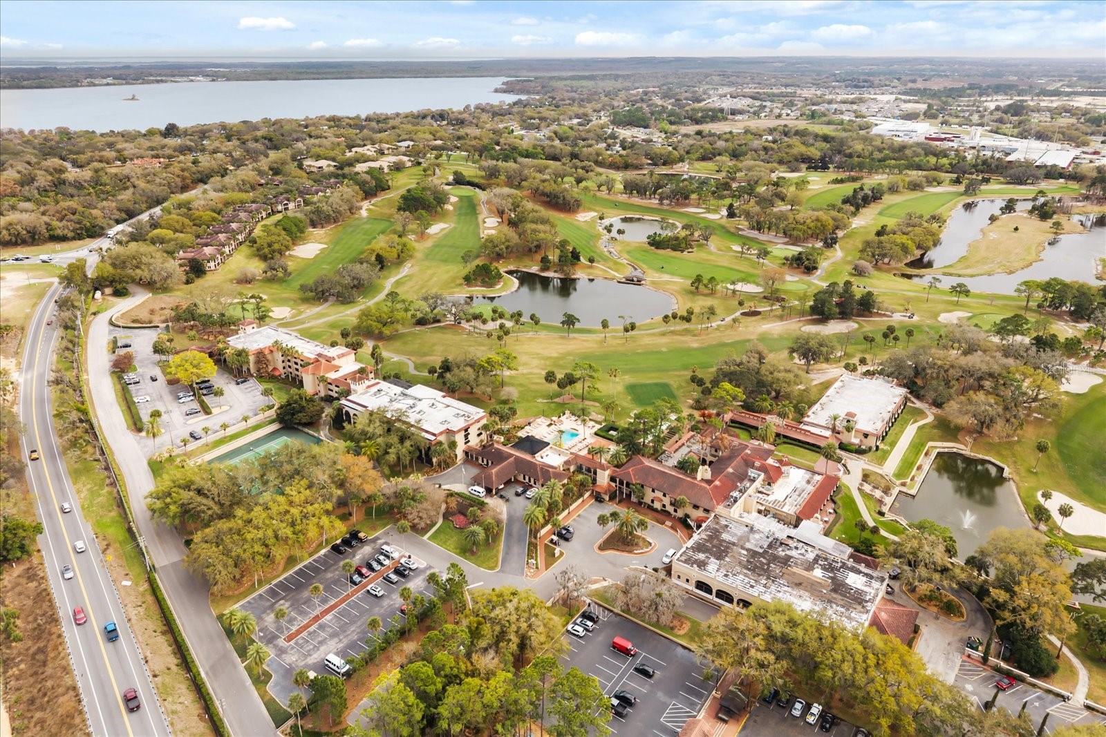 HOWEY MISSION SONOMA CONDO - Residential