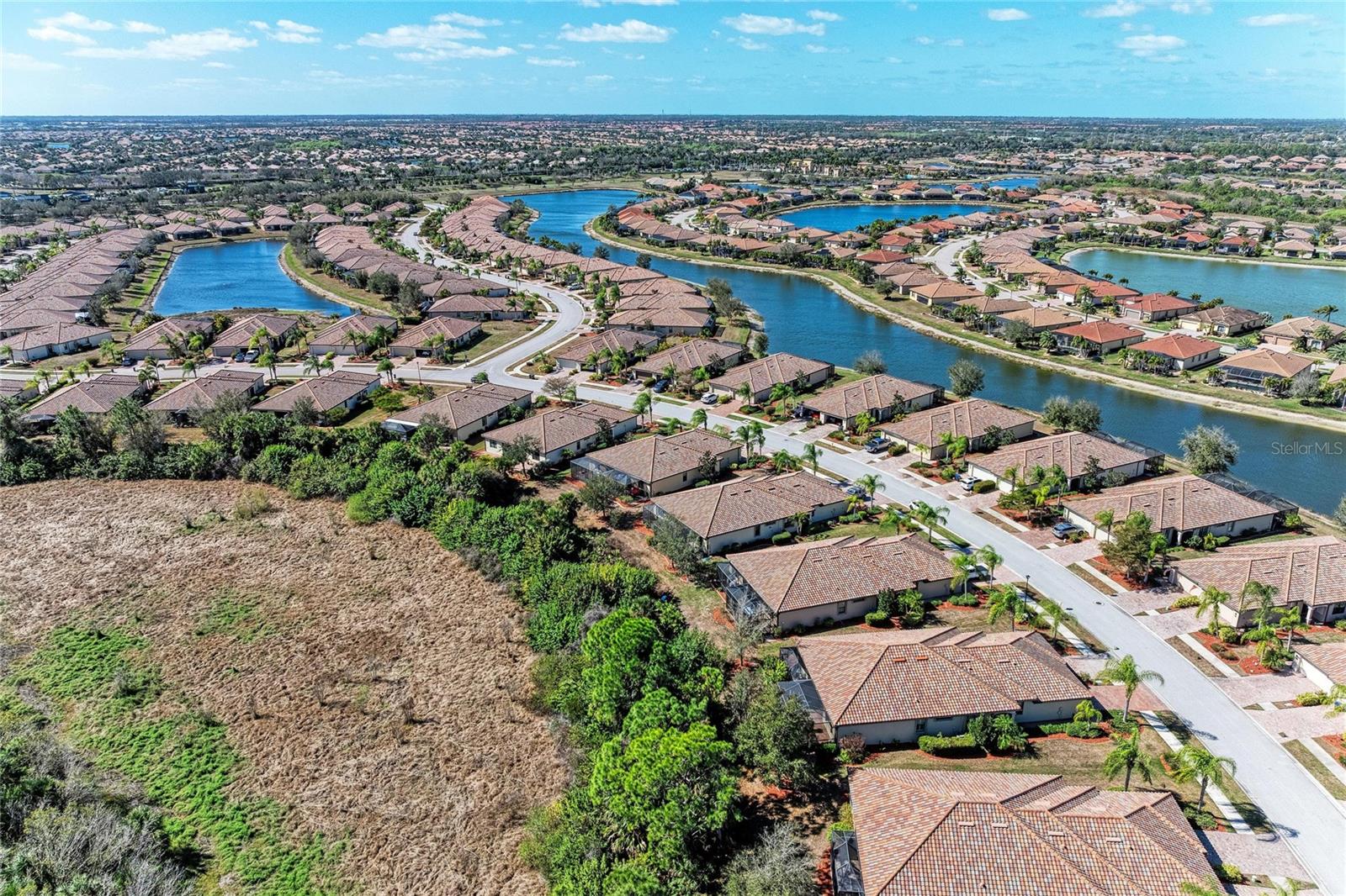 GRAN PARADISO PH 1 - Residential