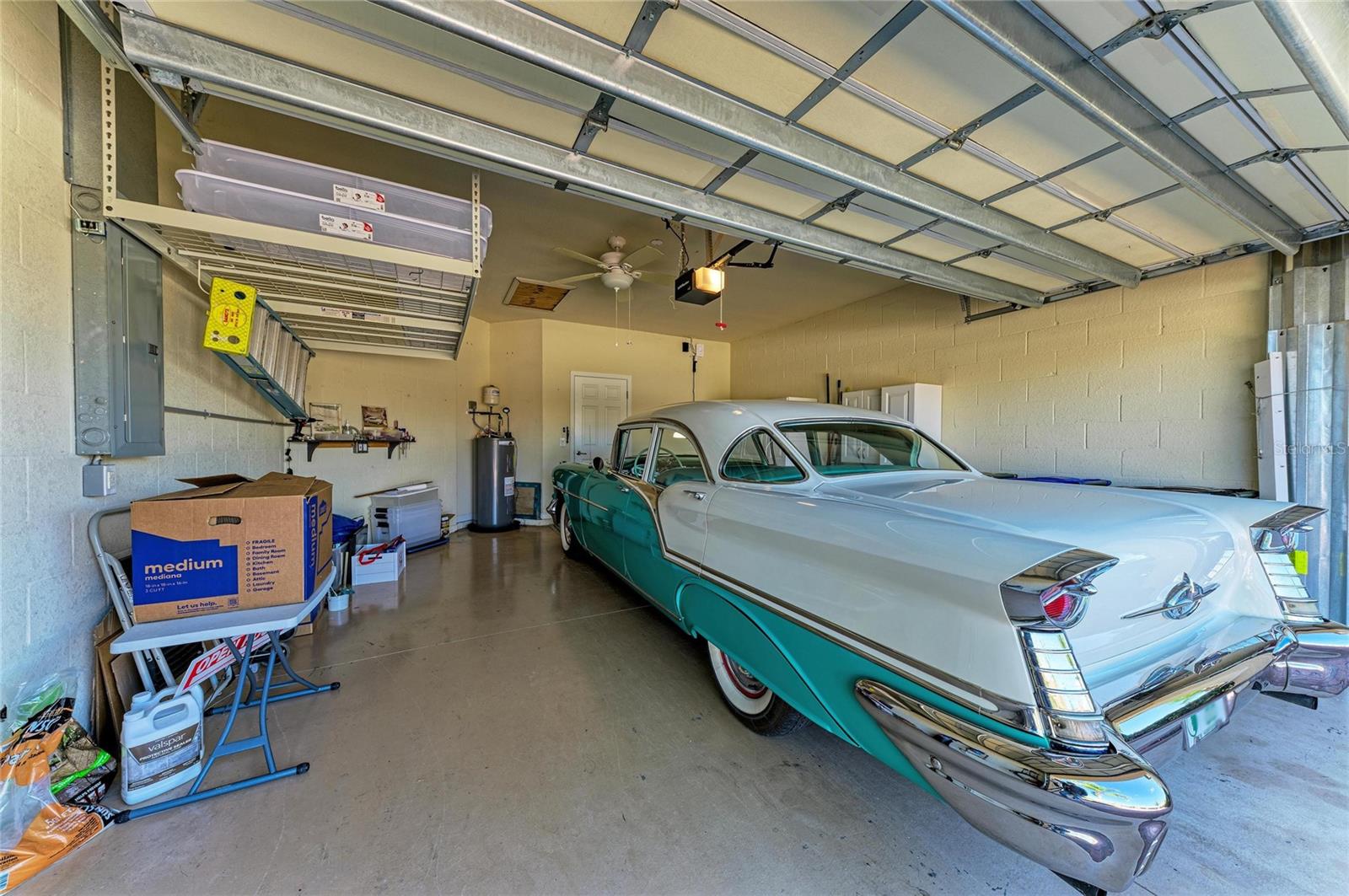 GRAN PARADISO PH 1 - Residential