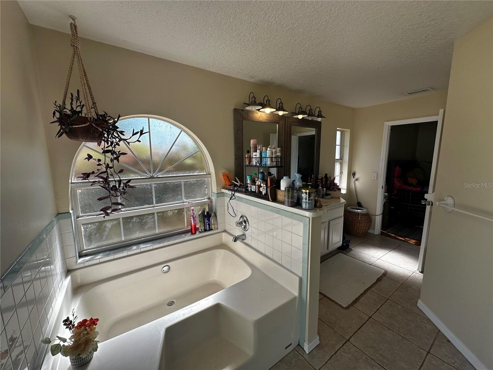 MONTVERDE COUNTRY MEADOWS PT REP TR A - Residential