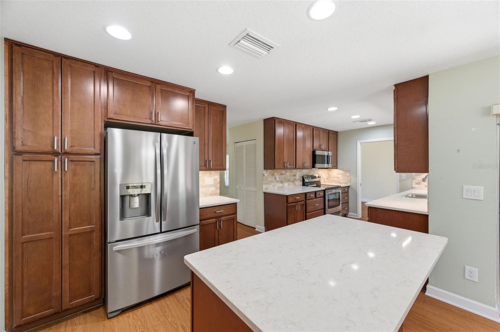 HIGHLAND LAKES - Residential