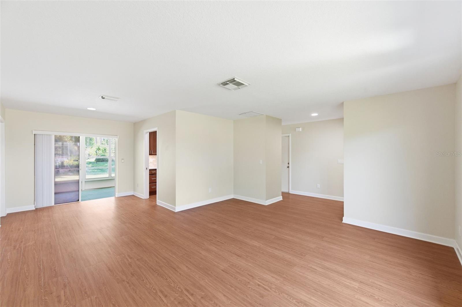 HIGHLAND LAKES - Residential