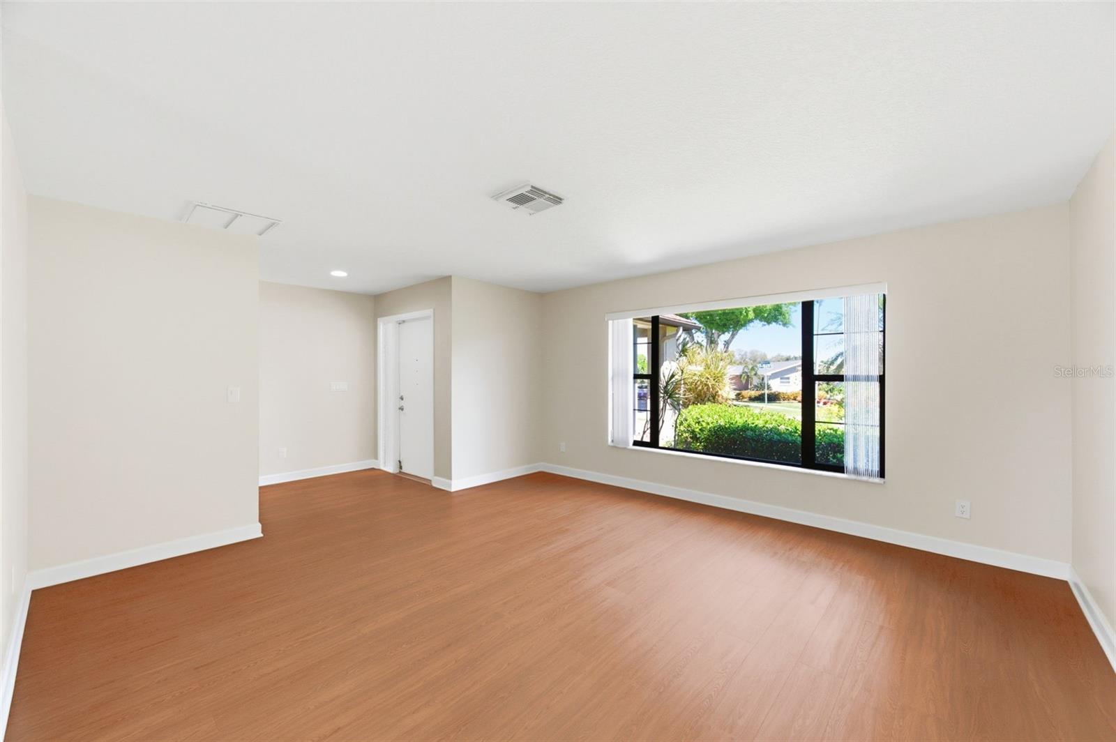 HIGHLAND LAKES - Residential