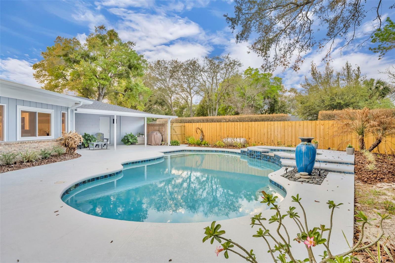 MAITLAND WOODS THIRD ADD - Residential