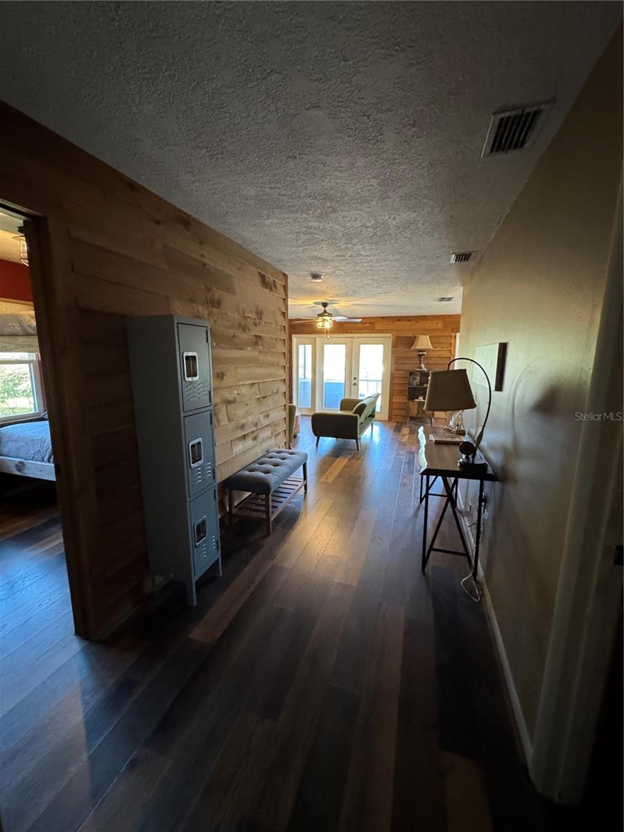 CARIBEE SHORES - Residential