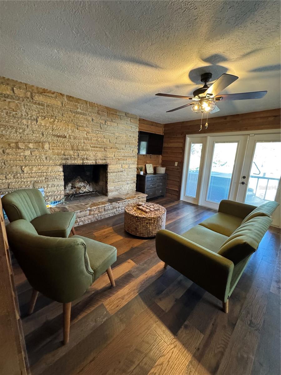 CARIBEE SHORES - Residential