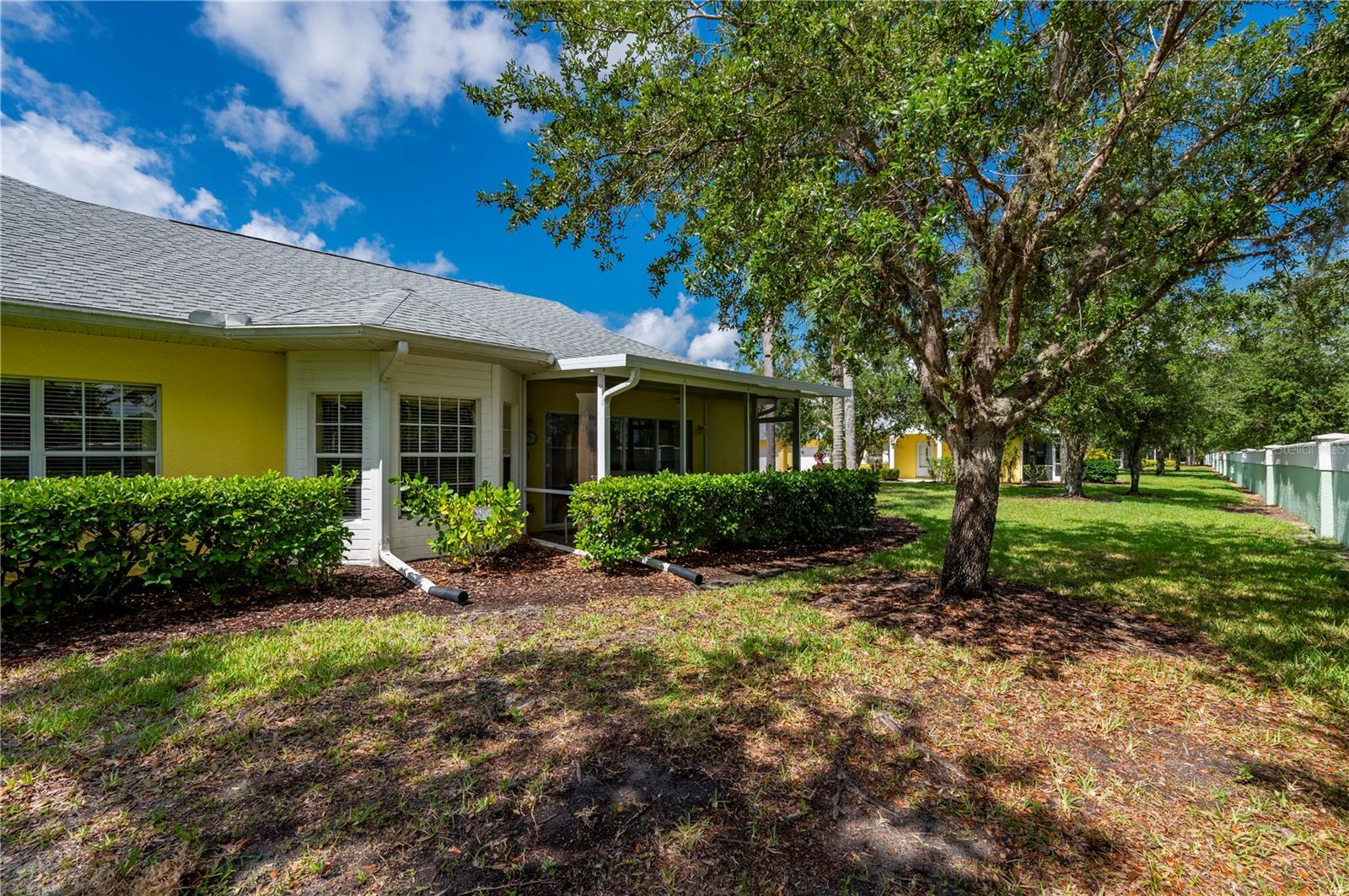 HERITAGE LAKE PARK - Residential