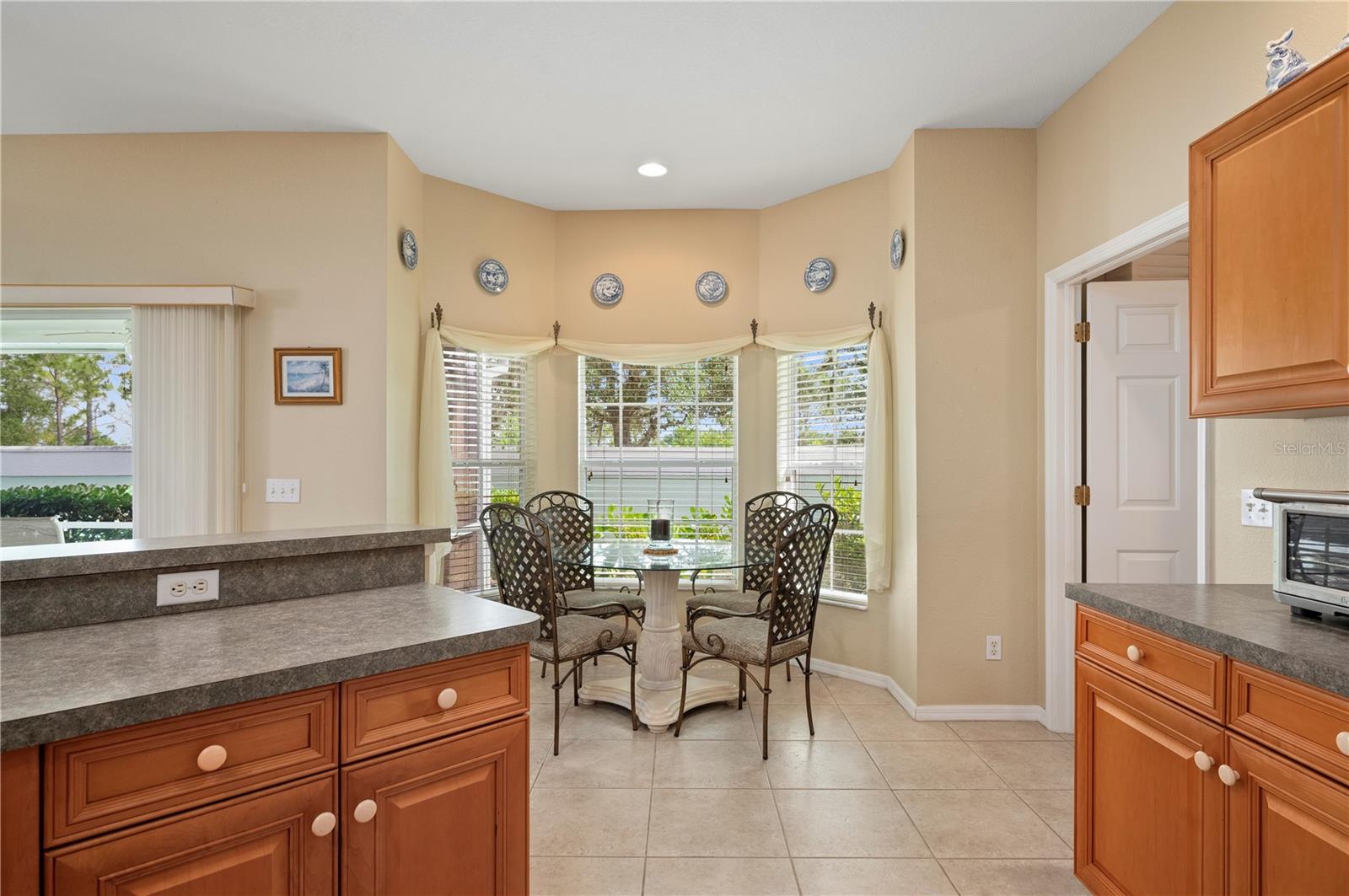 HERITAGE LAKE PARK - Residential