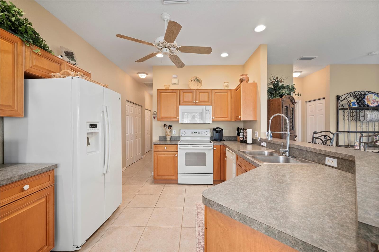 HERITAGE LAKE PARK - Residential