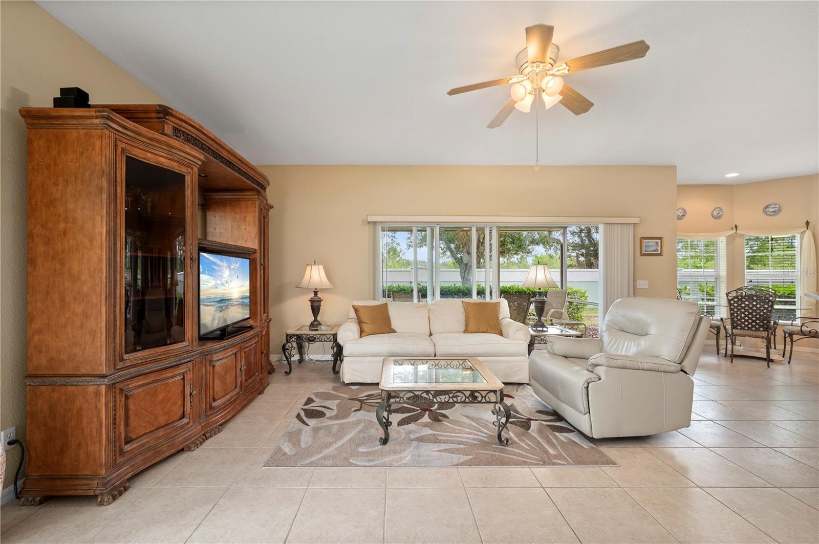 HERITAGE LAKE PARK - Residential