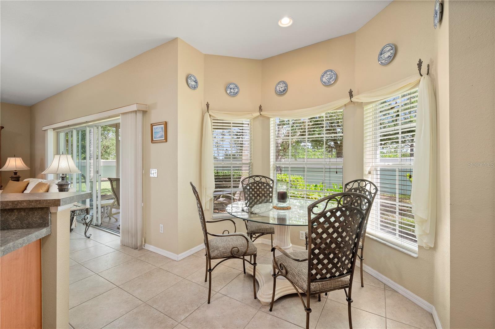 HERITAGE LAKE PARK - Residential