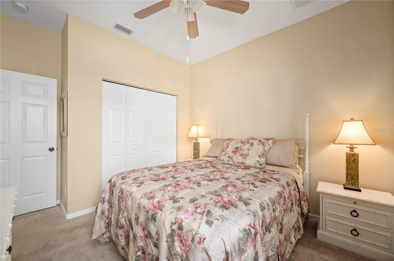 HERITAGE LAKE PARK - Residential