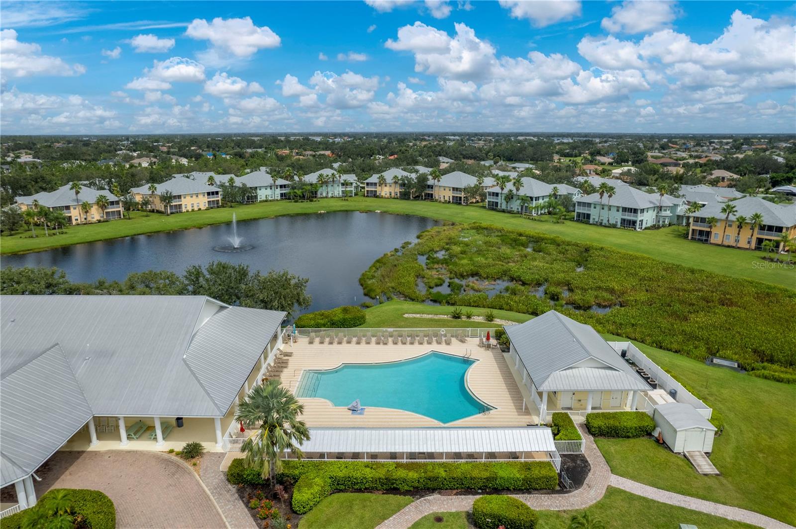 HERITAGE LAKE PARK - Residential