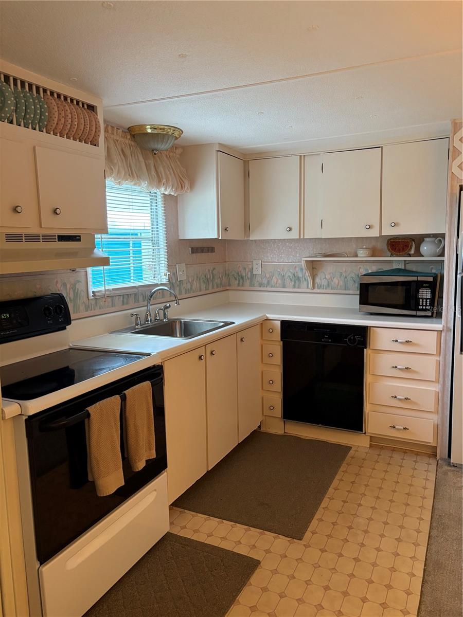 TAMIAMI VILLAGE - Residential