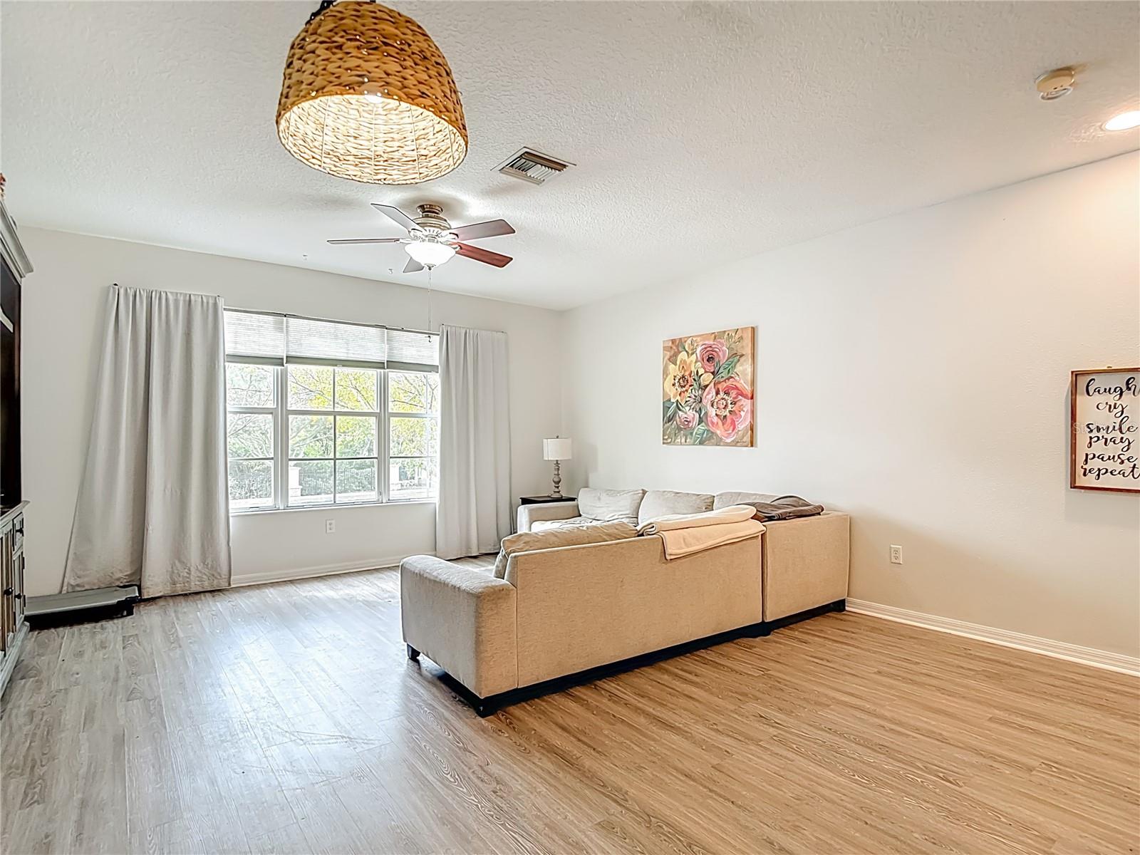 LAKE BRANDON - Residential