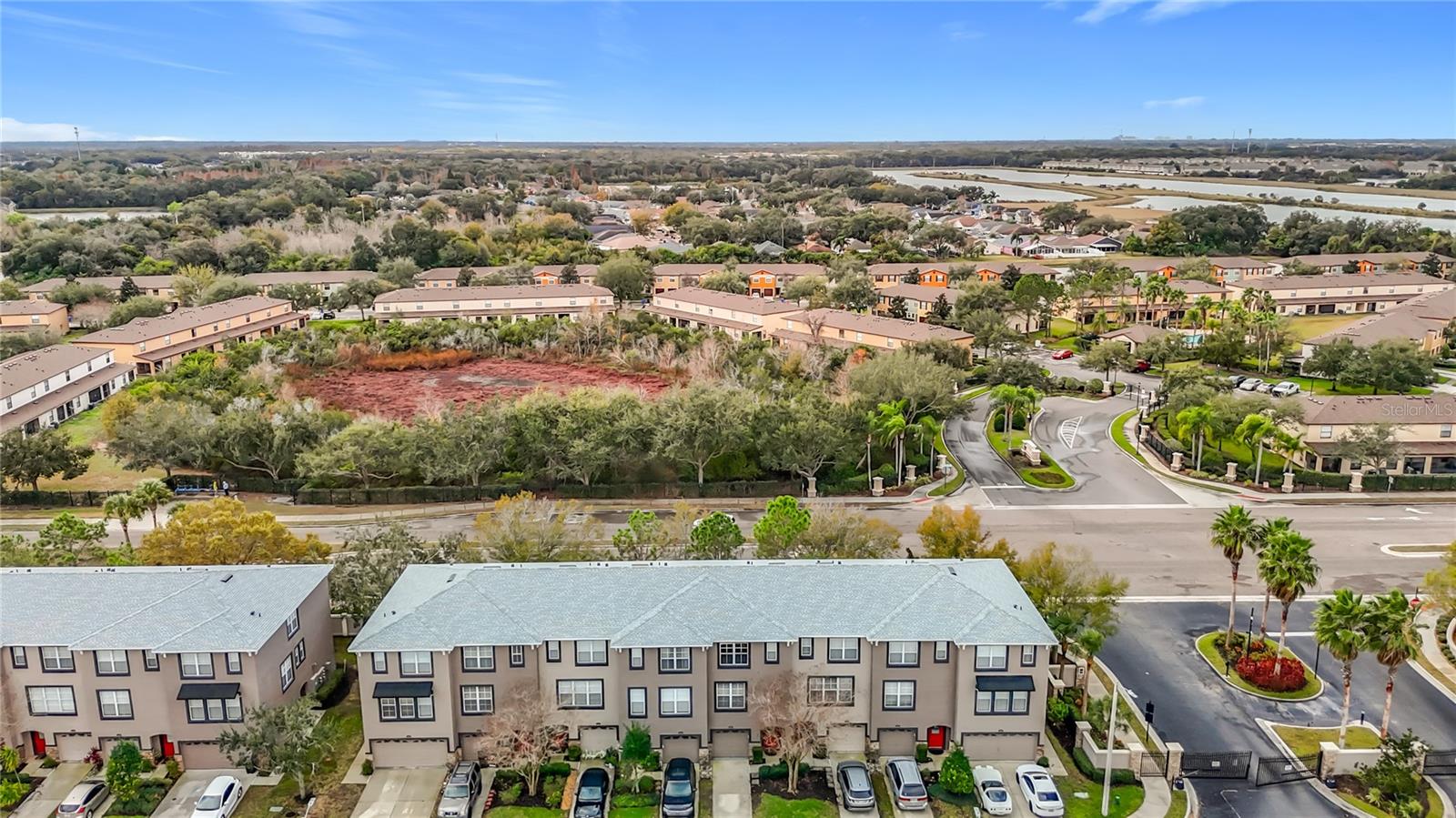 LAKE BRANDON - Residential