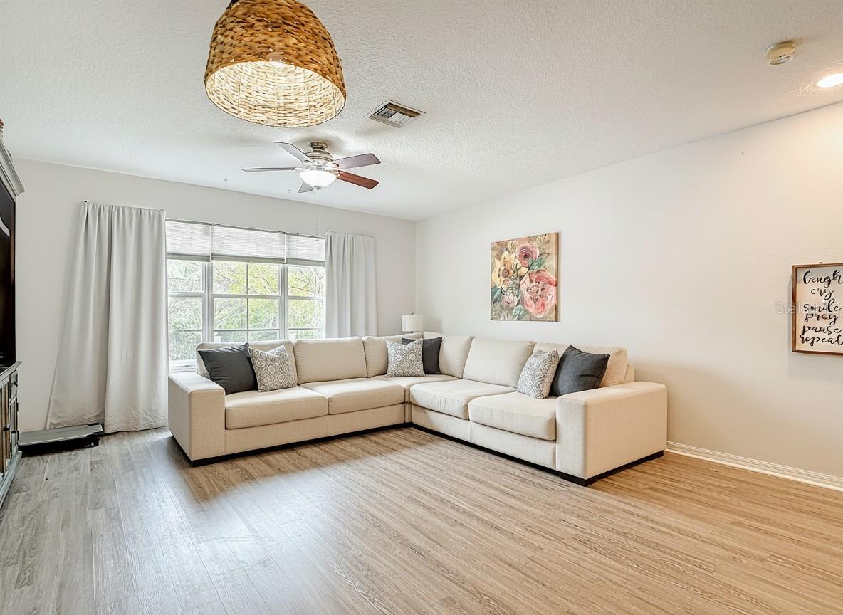 LAKE BRANDON - Residential