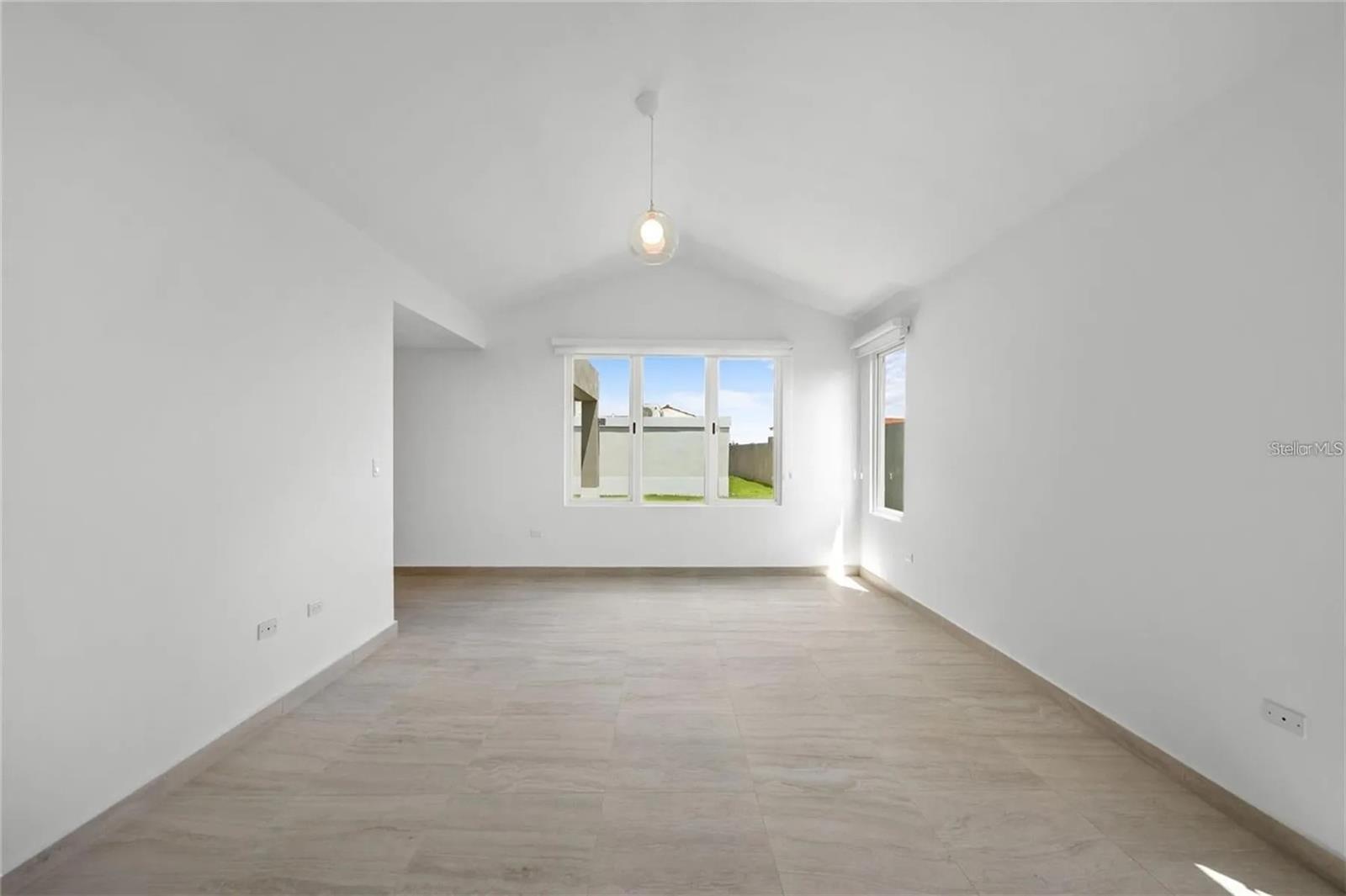 SABANERA DE DORADO - Residential