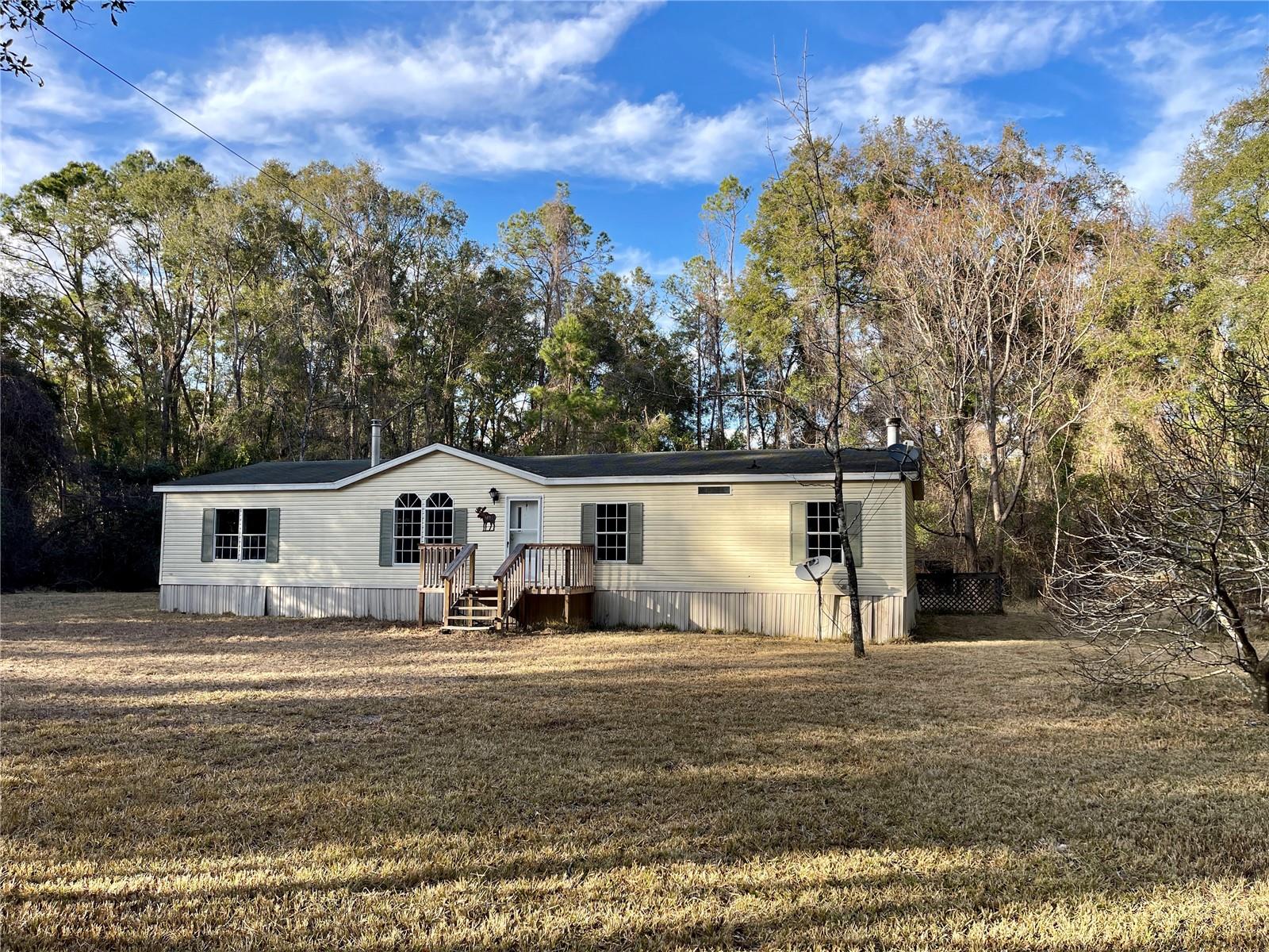 765 SE MAID MARION LANE
