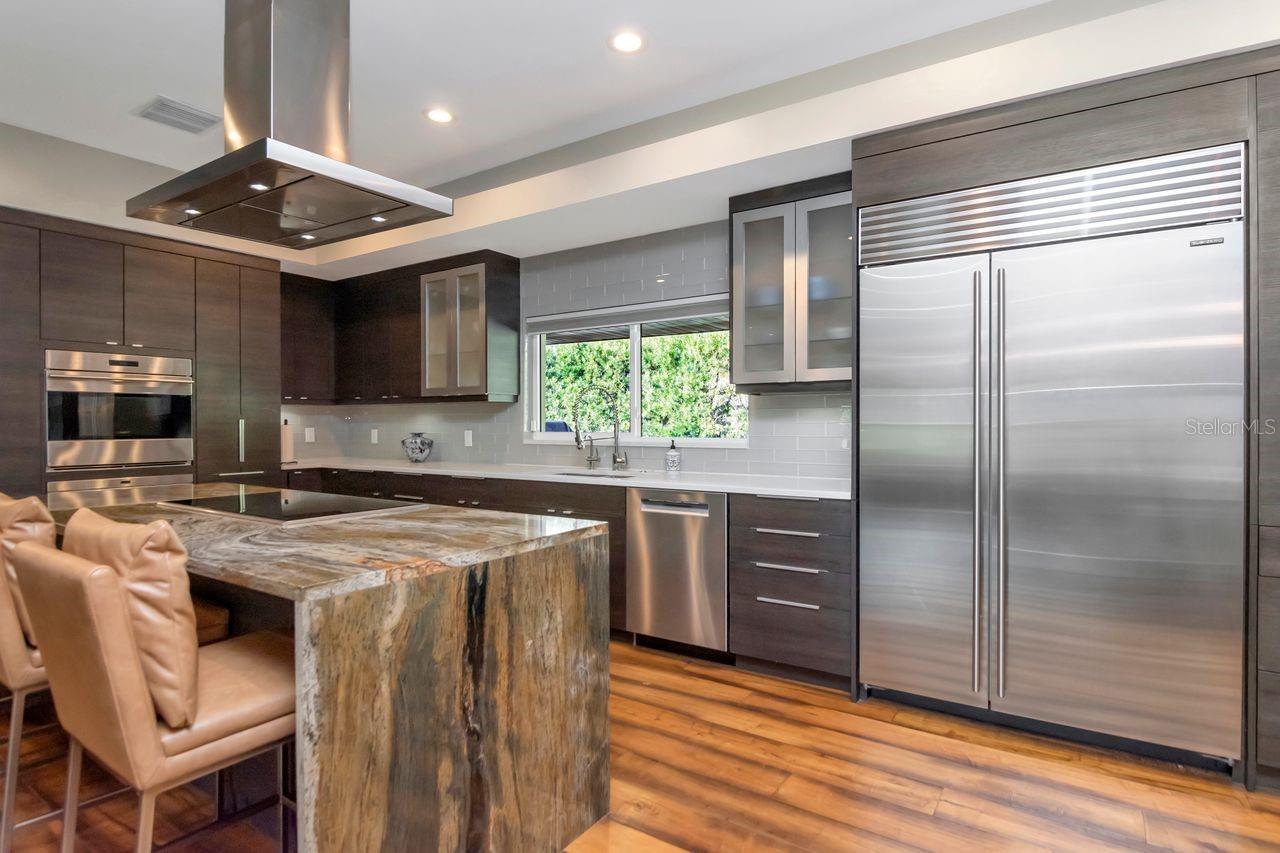 HENDERSON BEACH - Residential