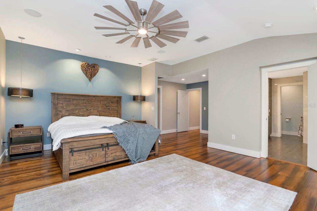 HENDERSON BEACH - Residential