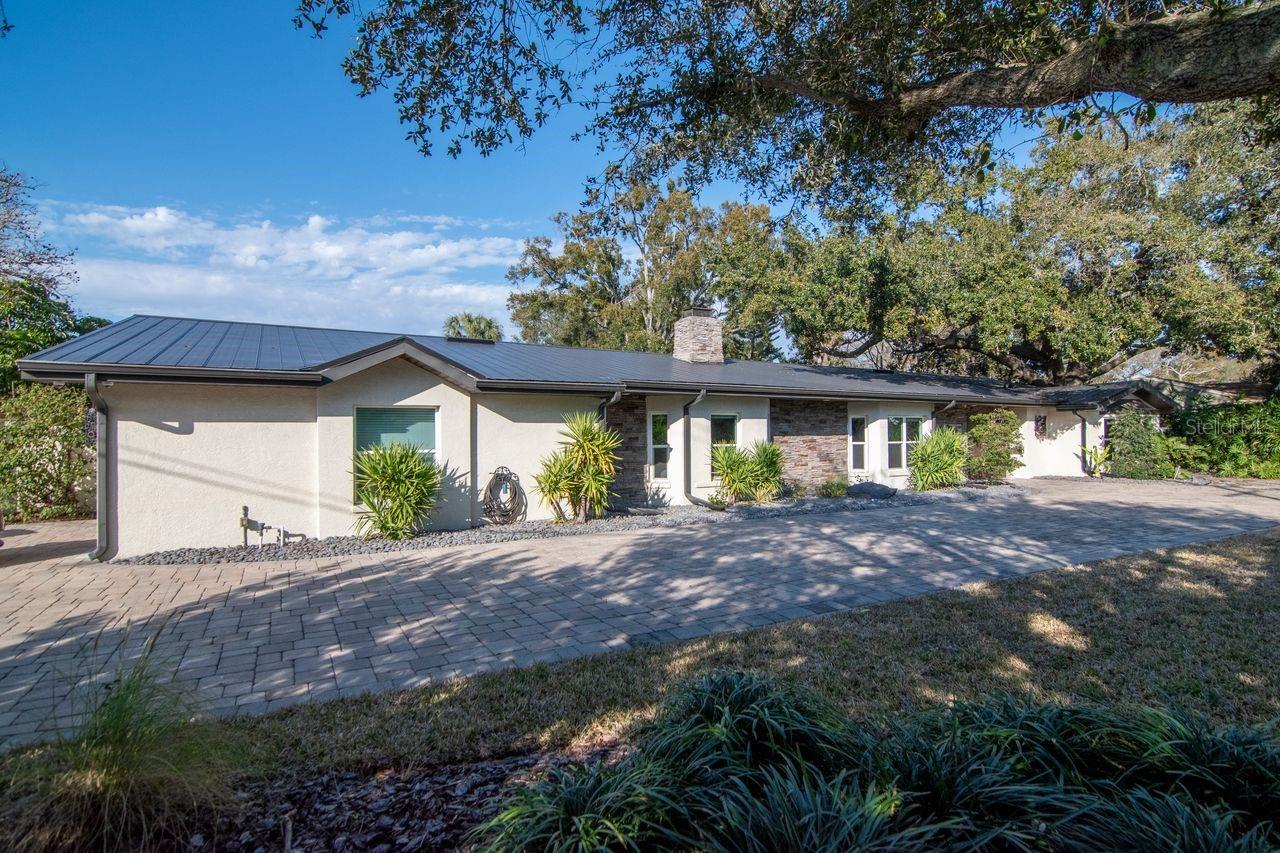 HENDERSON BEACH - Residential