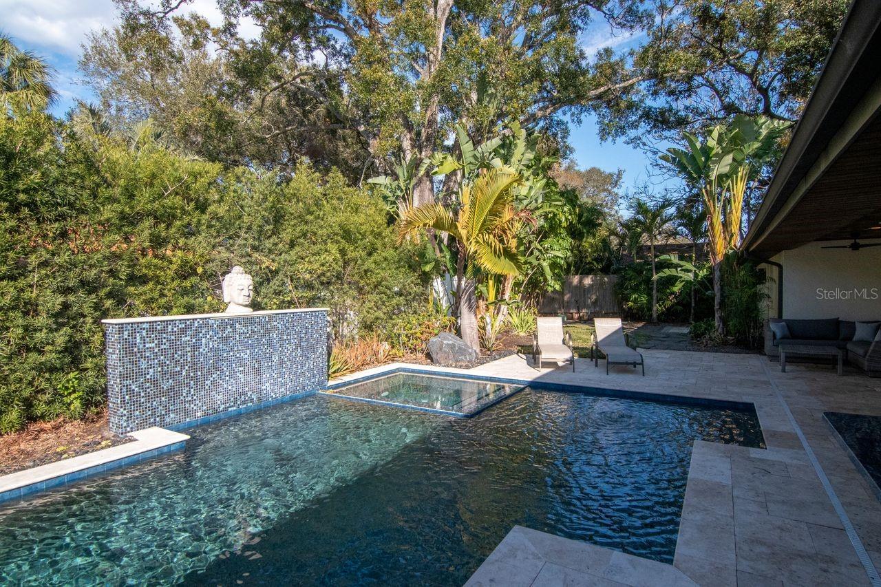 HENDERSON BEACH - Residential