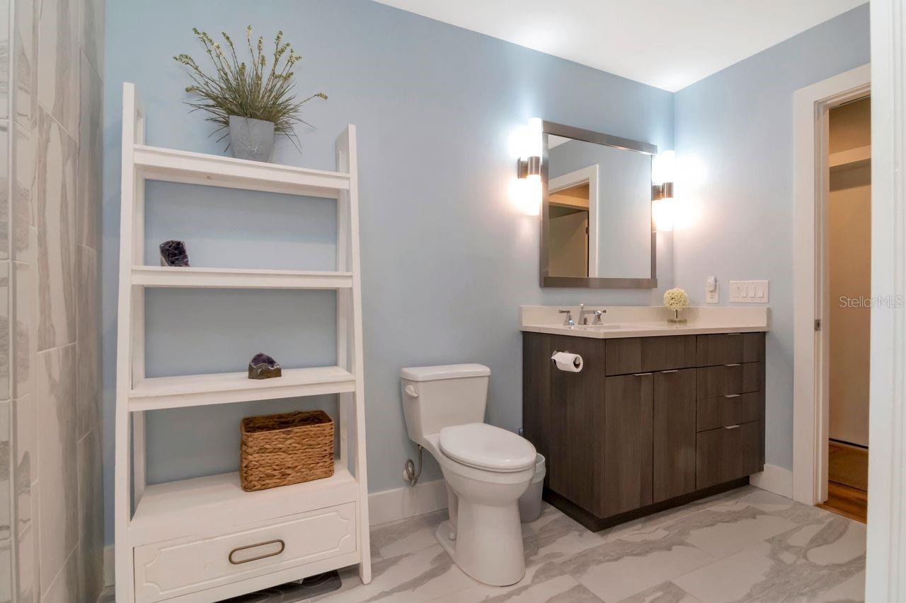 HENDERSON BEACH - Residential