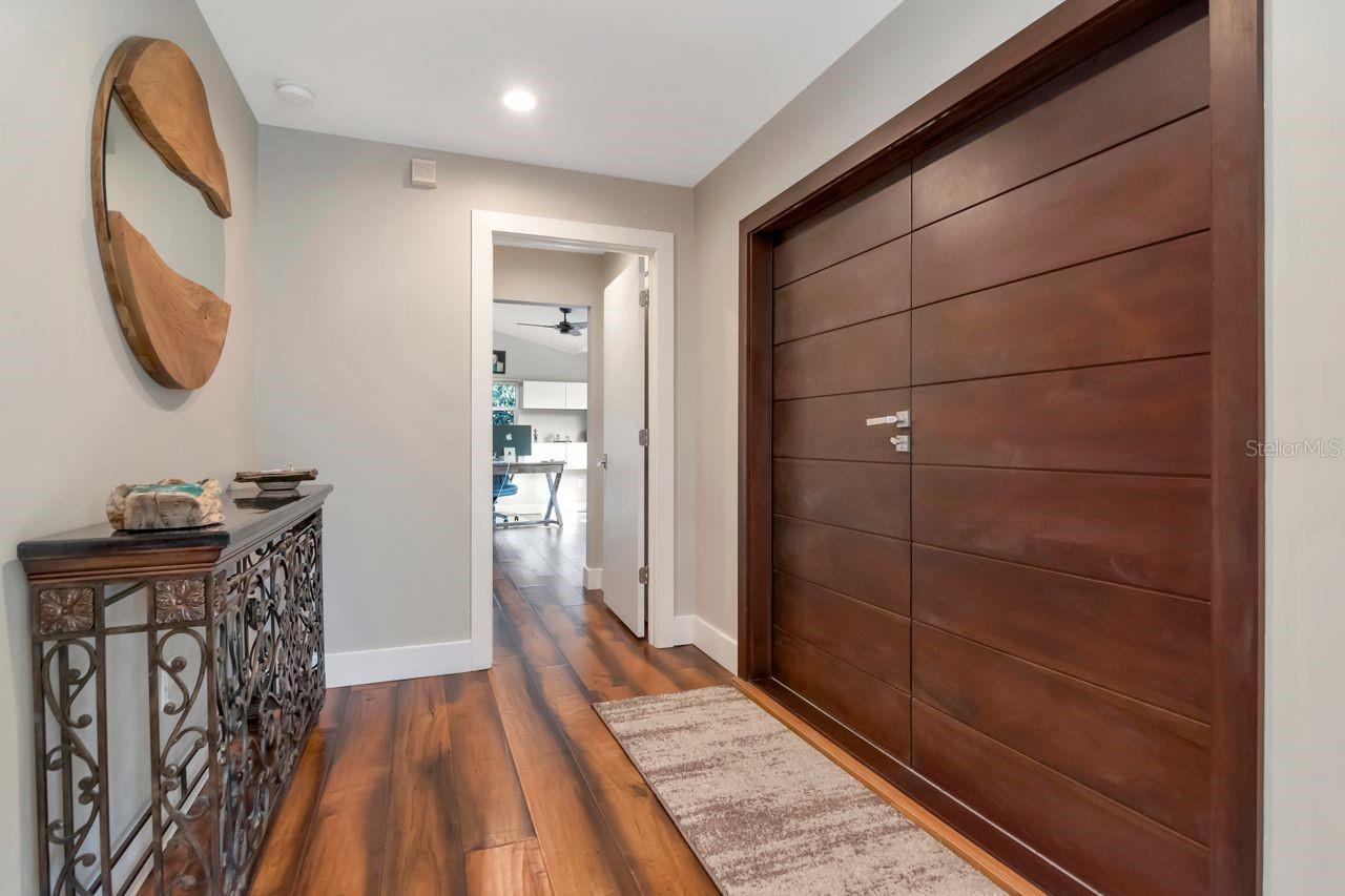 HENDERSON BEACH - Residential