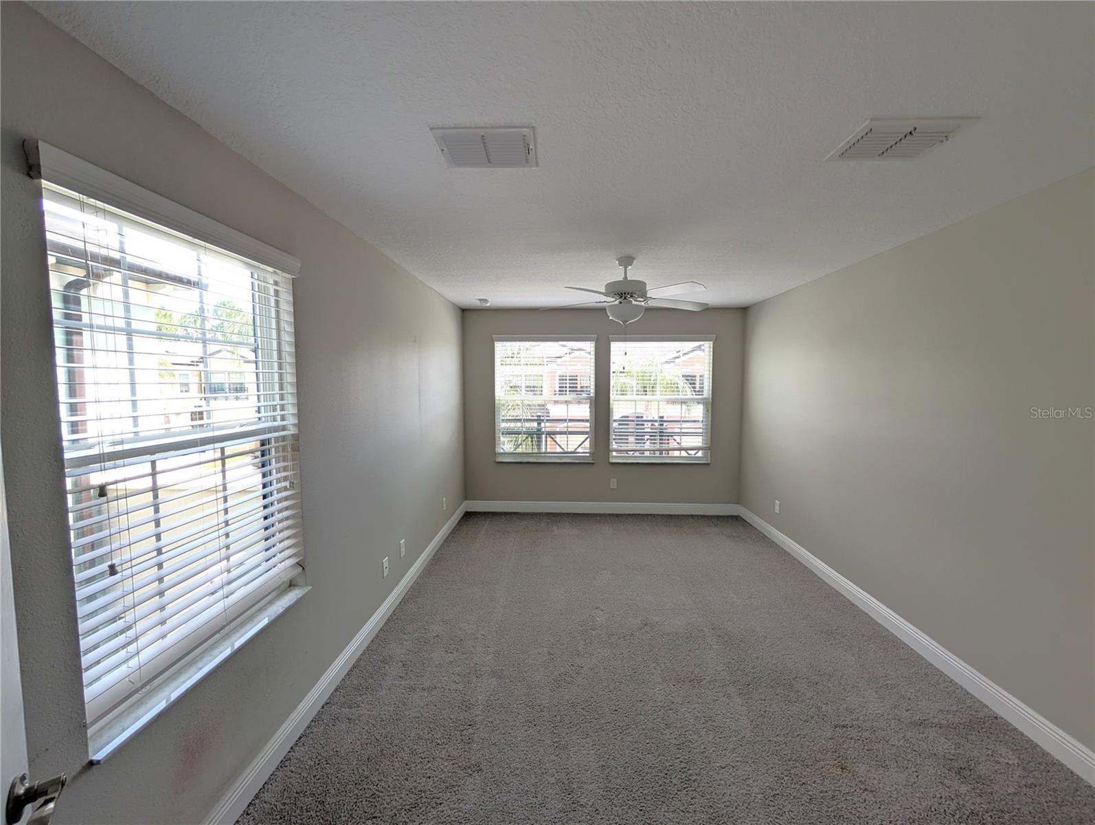 WEST LAKE TWNHMS PH 2 - Residential Lease