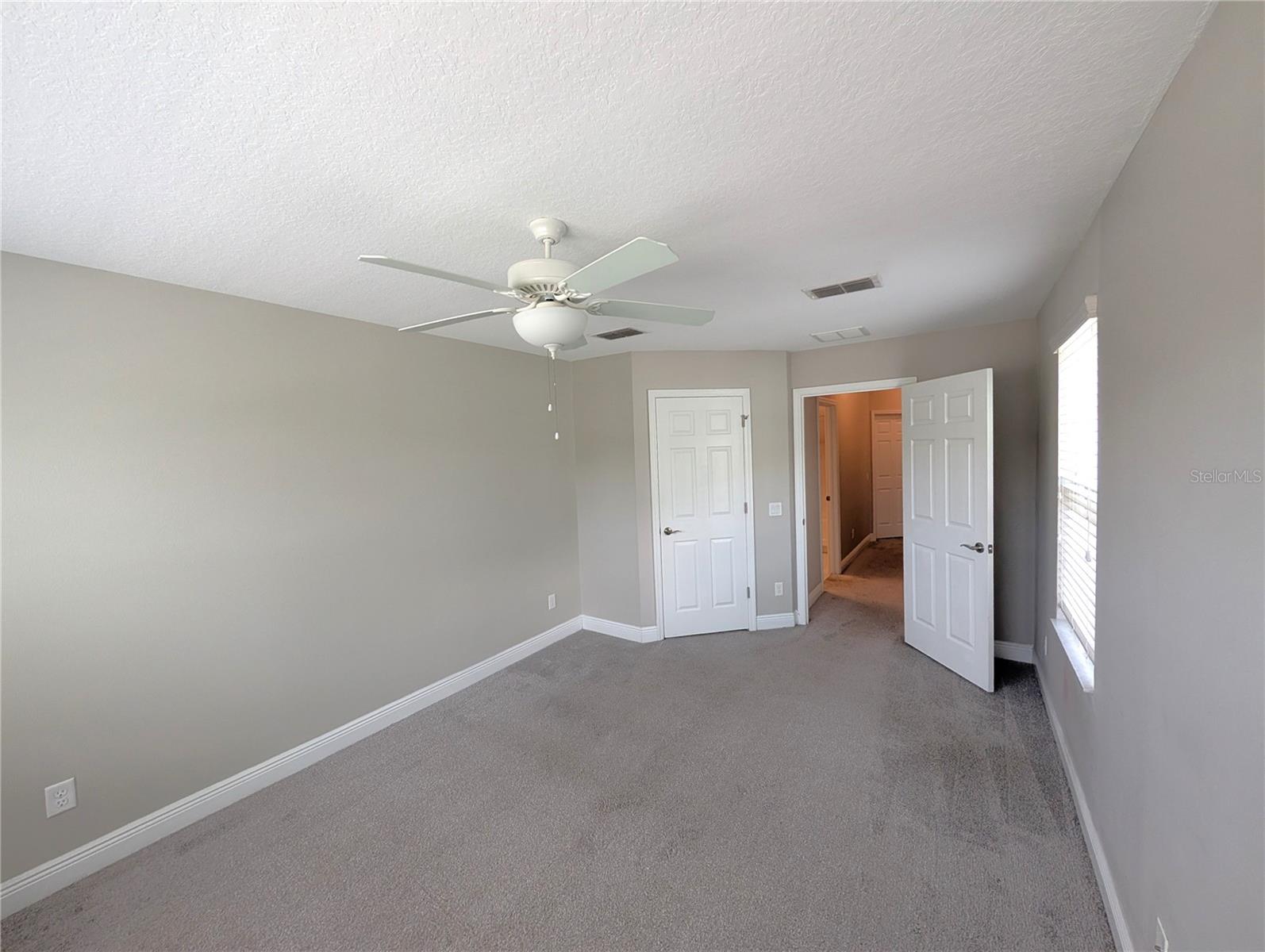WEST LAKE TWNHMS PH 2 - Residential Lease