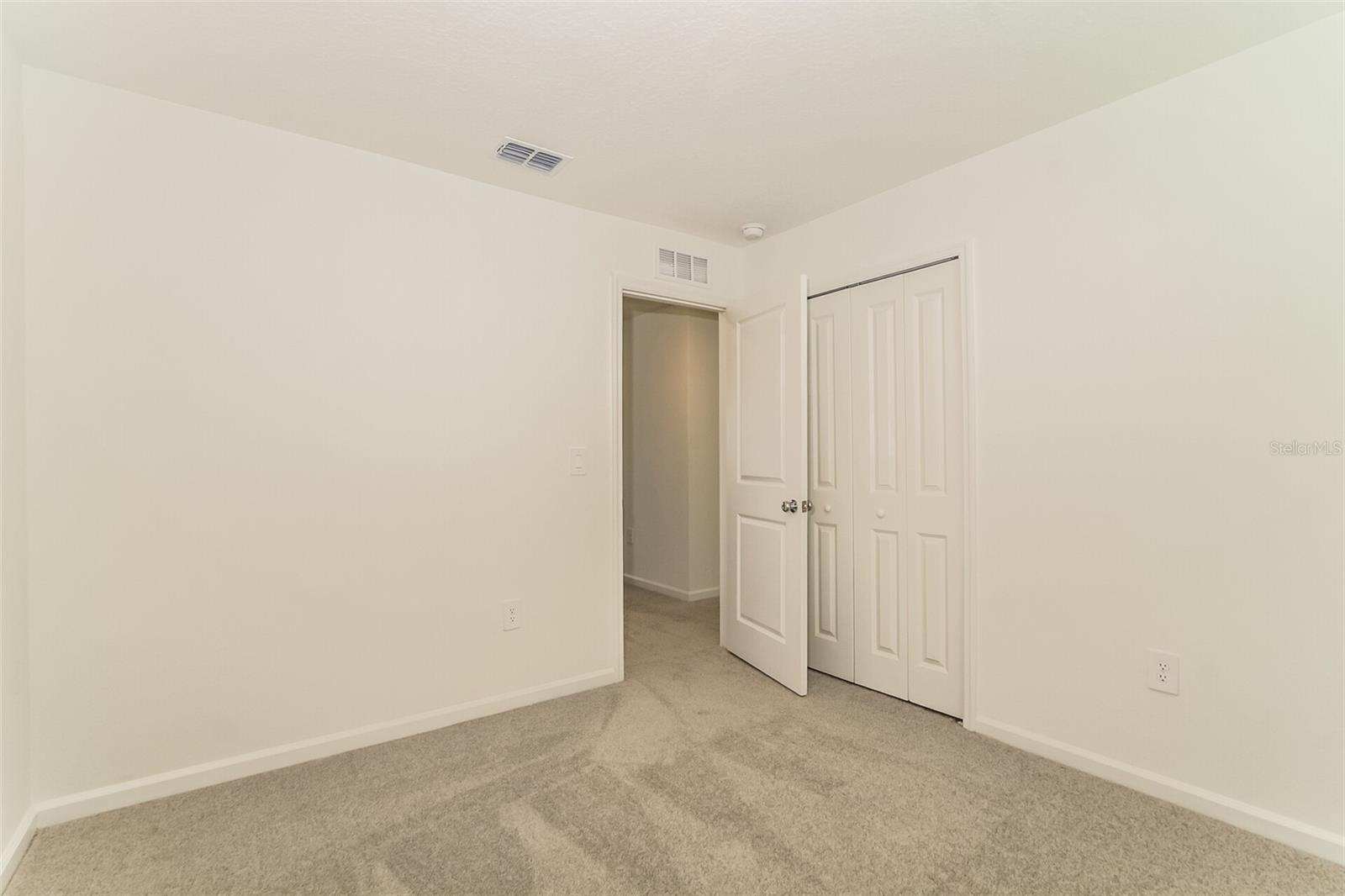 HAMILTON BLUFF SUB - Residential Lease