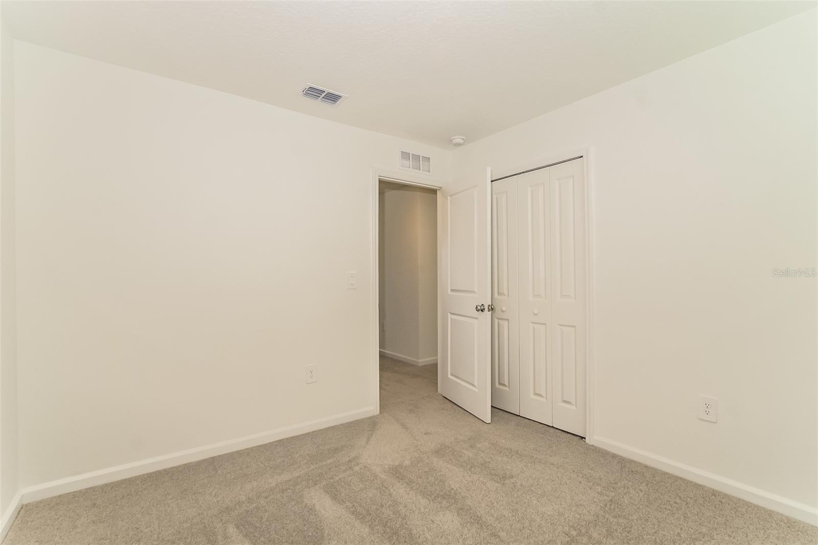 HAMILTON BLUFF SUB - Residential Lease