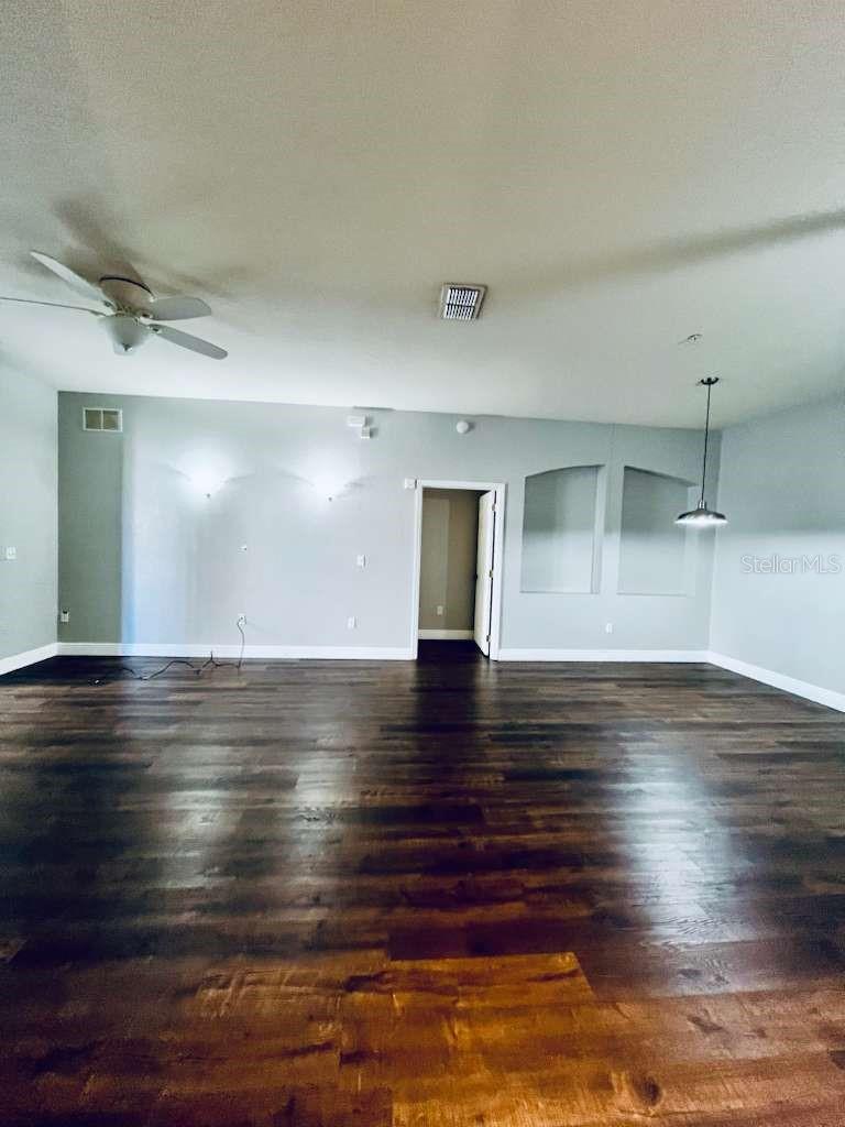 FLORA RIDGE CONDO PH 11 BLDG 10 - Residential Lease