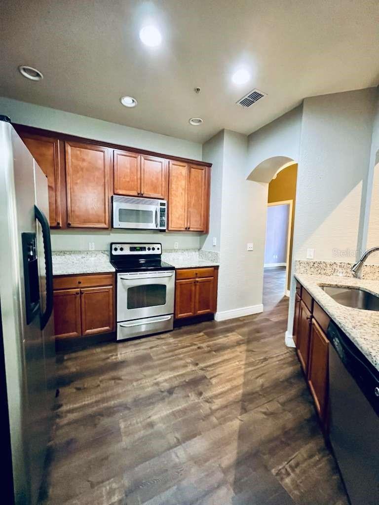 FLORA RIDGE CONDO PH 11 BLDG 10 - Residential Lease