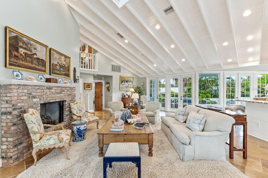 Photo of 760 E Railroad Avenue, Boca Grande, FL 33921 (MLS # D6145439)