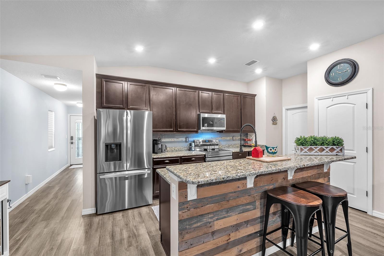 7503 NORTHERN LIGHTS DRIVE