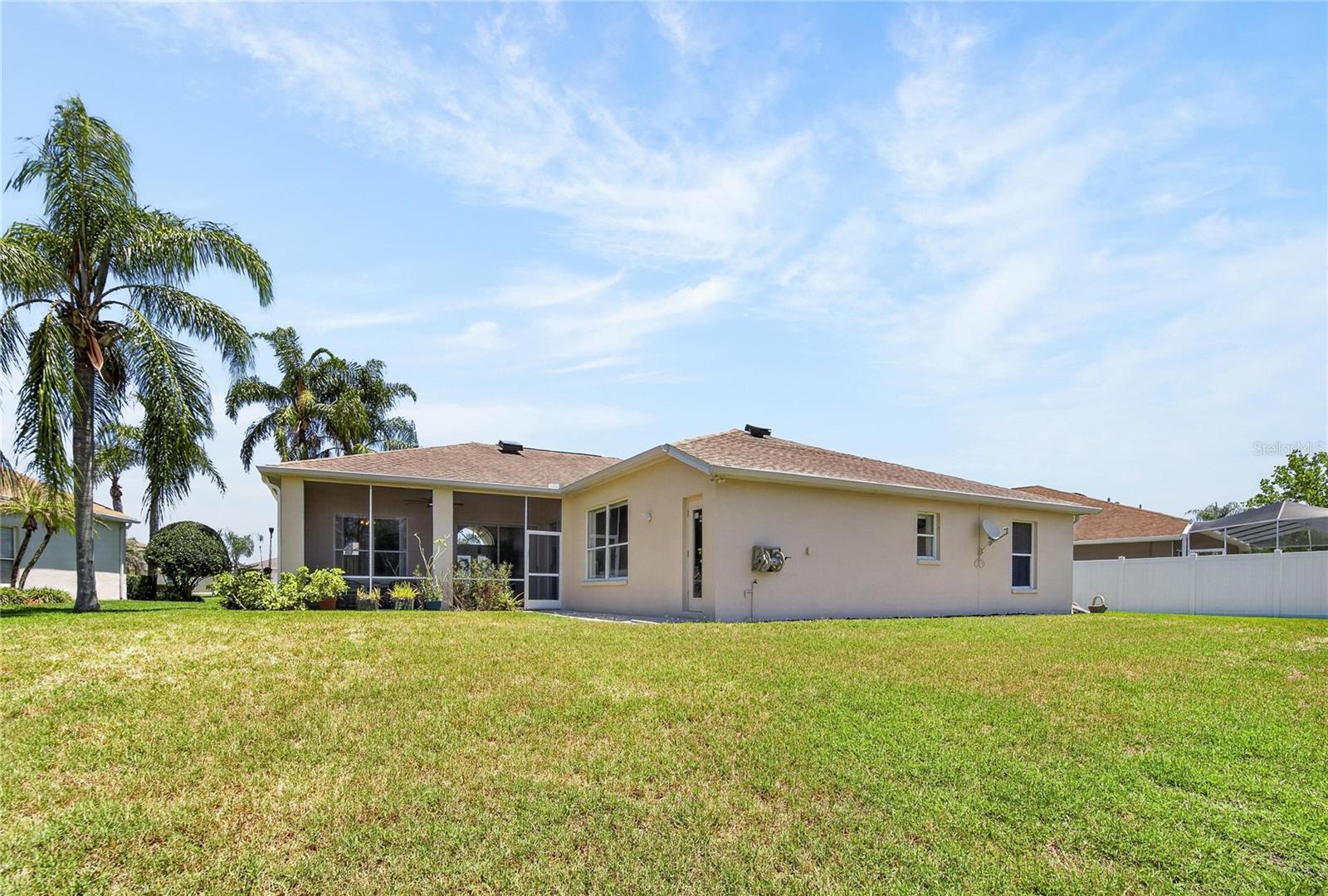 LANDINGS AT BELL LAKE PH 01 - Residential