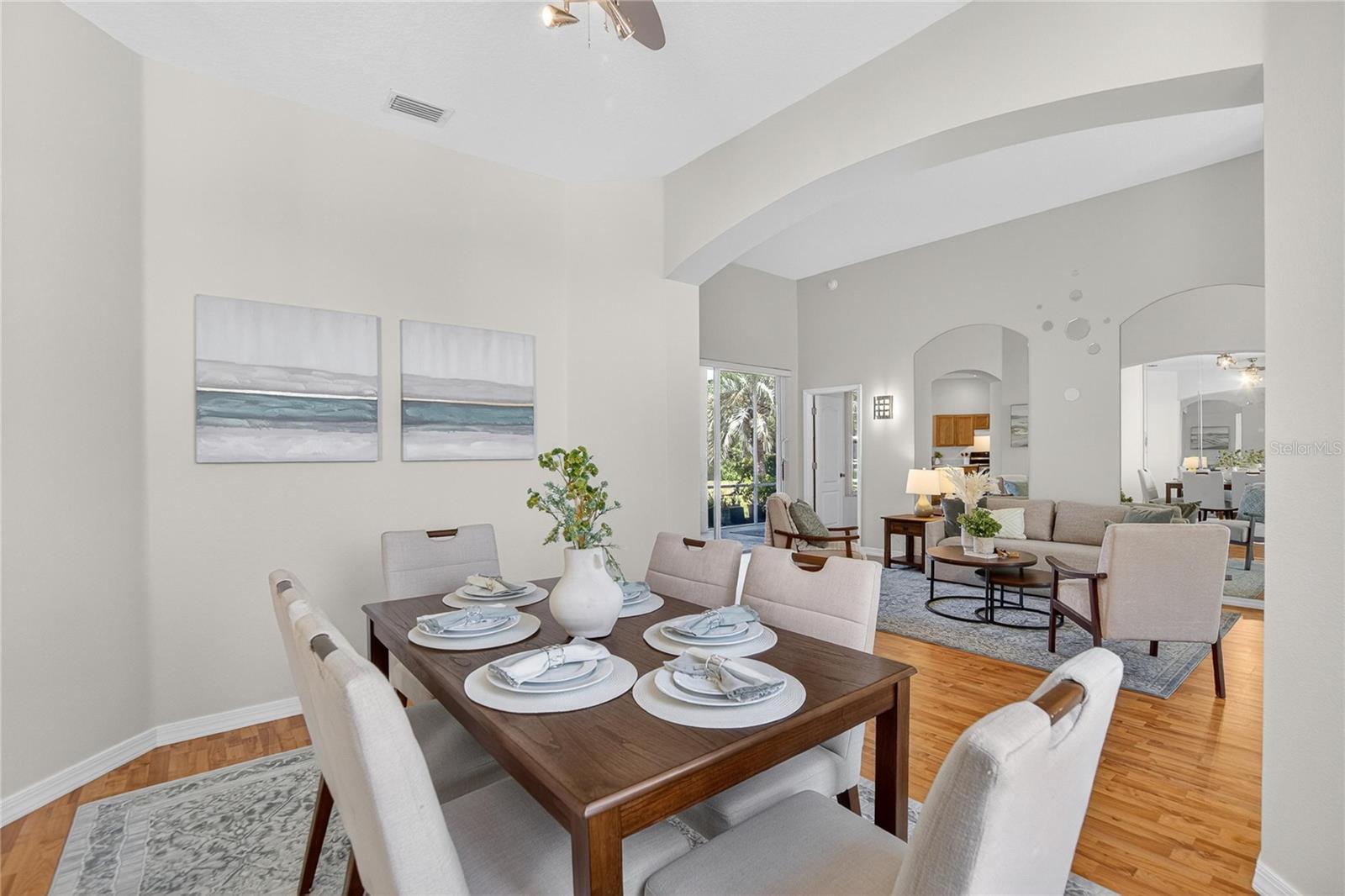 LANDINGS AT BELL LAKE PH 01 - Residential