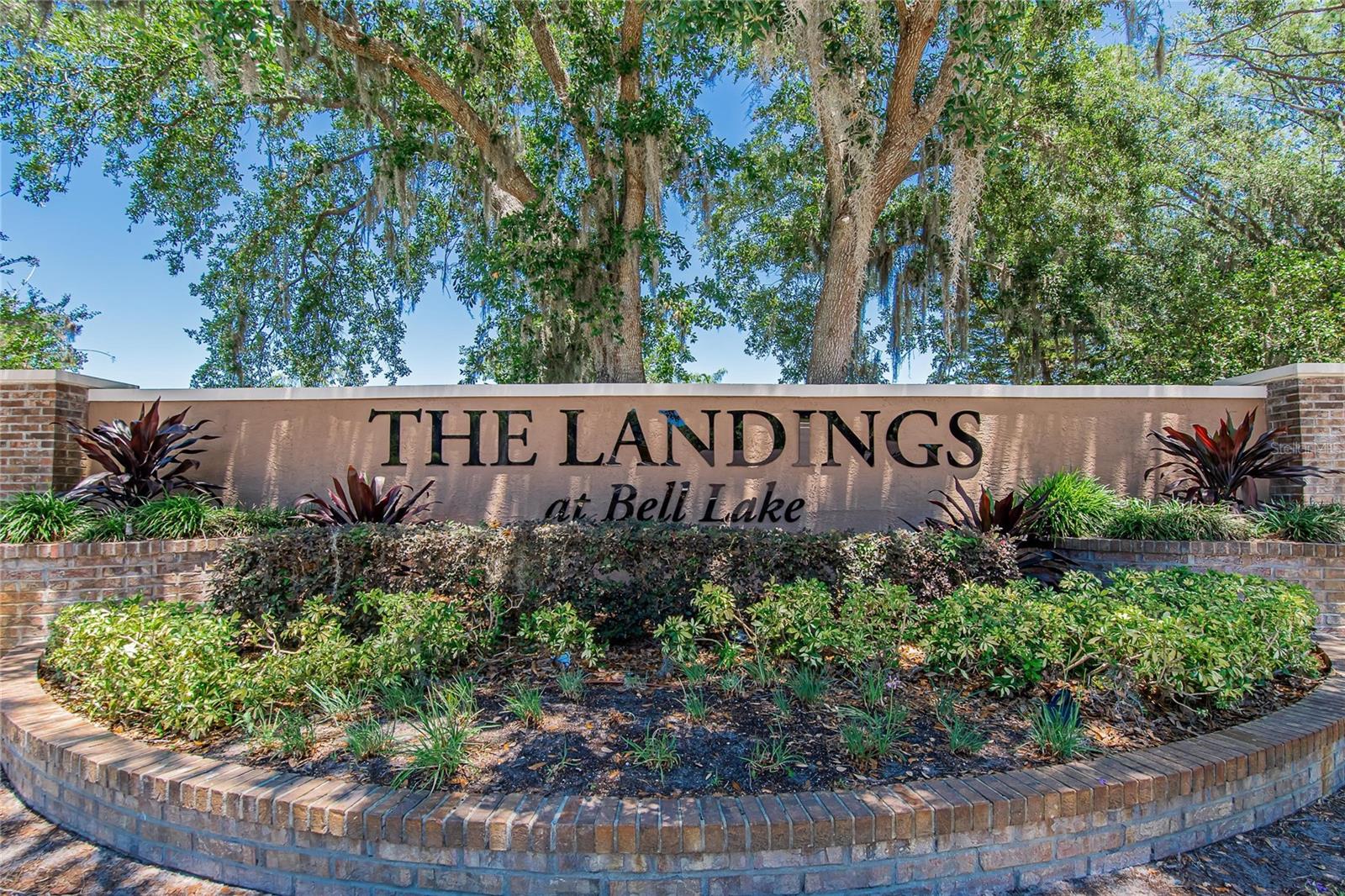 LANDINGS AT BELL LAKE PH 01 - Residential