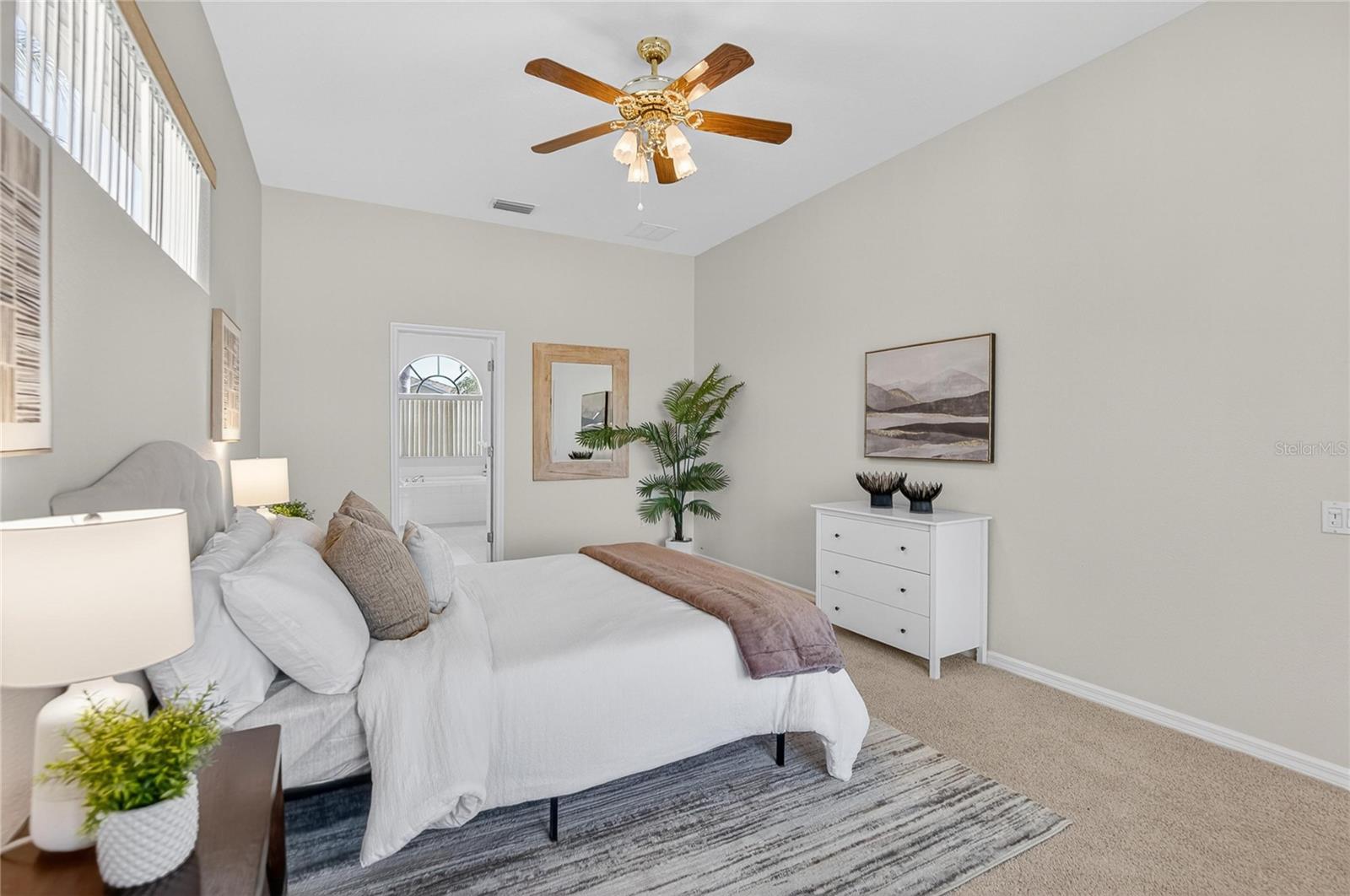 LANDINGS AT BELL LAKE PH 01 - Residential