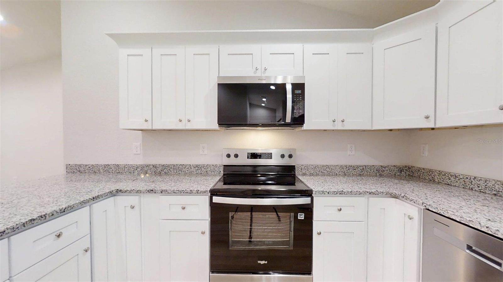 RAINBOW LAKES ESTATES - Residential