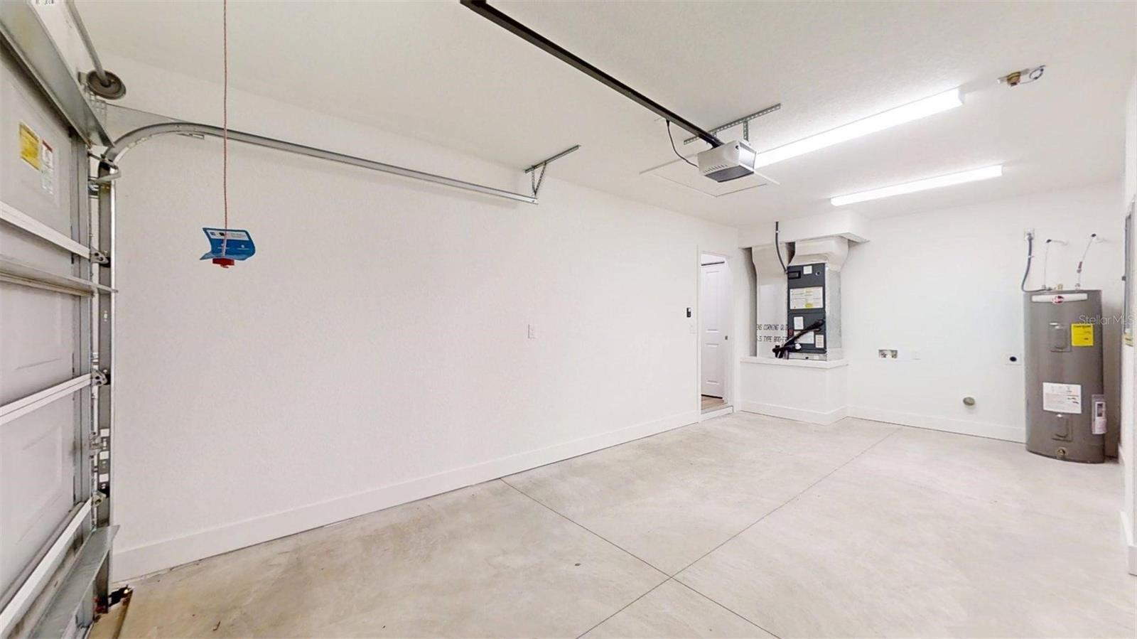 RAINBOW LAKES ESTATES - Residential