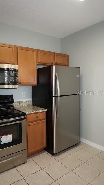 VILLAGES OF BLOOMINGDALE CONDO - Residential